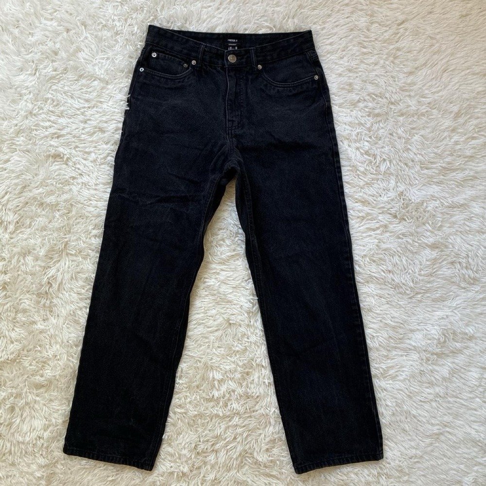 Black Forever 21 straight leg  jeans Size 30"
